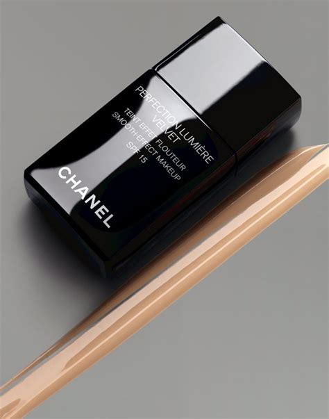 chanel perfection lumiere velvet foundation|Chanel perfection lumiere discontinued.